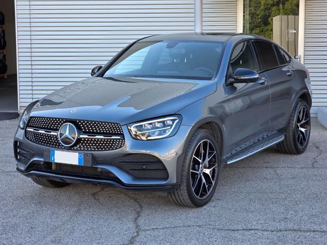 Mercedes-Benz GLC 300 d Coupe Night Edition 4matic aut., del 2022, 33.000 km, in vendita a Civita Castellana (VT)