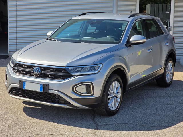 Volkswagen T-Roc 1.5 Tsi 150cv Life Dsg usato a CIVITA CASTELLANA