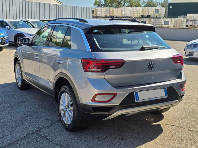 Volkswagen T-Roc 1.5 Tsi 150cv Life Dsg - foto 3 di 4