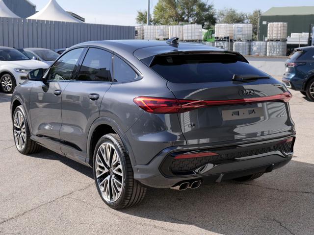 Audi Q5 Sportback NEW 2.0 Tdi Q. 204cv S-tr. S.line edit. - foto 3 di 10