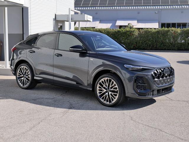Audi Q5 Sportback NEW 2.0 Tdi Q. 204cv S-tr. S.line edit. - foto 4 di 10