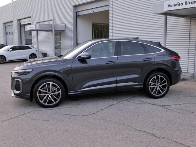 Audi Q5 Sportback NEW 2.0 Tdi Q. 204cv S-tr. S.line edit. - foto 2 di 4