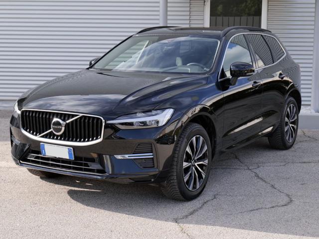 Volvo V60 XC60 2.0 B4 Core aut. usato a CIVITA CASTELLANA
