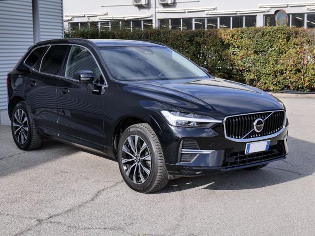 Volvo V60 XC60 2.0 B4 Core aut. - foto 4 di 4