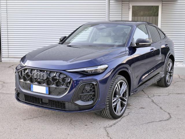 Audi Q5 Sportback NEW 2.0 Tdi Q. 204cv S-tr. S.line edit. semestrale a CIVITA CASTELLANA