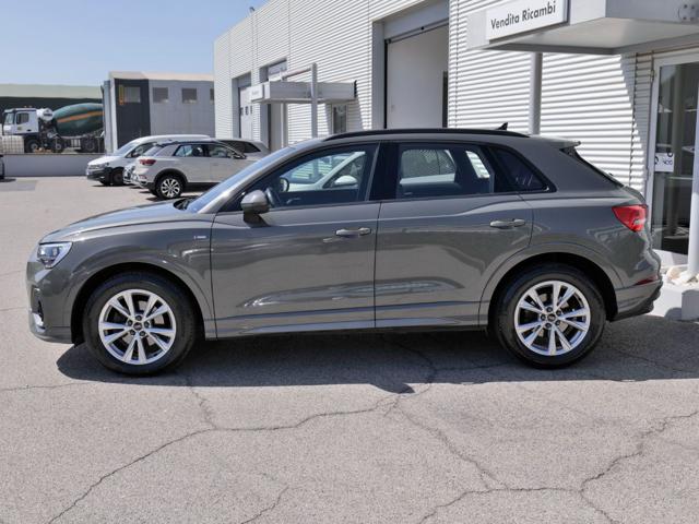 Audi Q3 2.0 (35) Tdi 150cv S-tronic S-line - foto 2 di 10