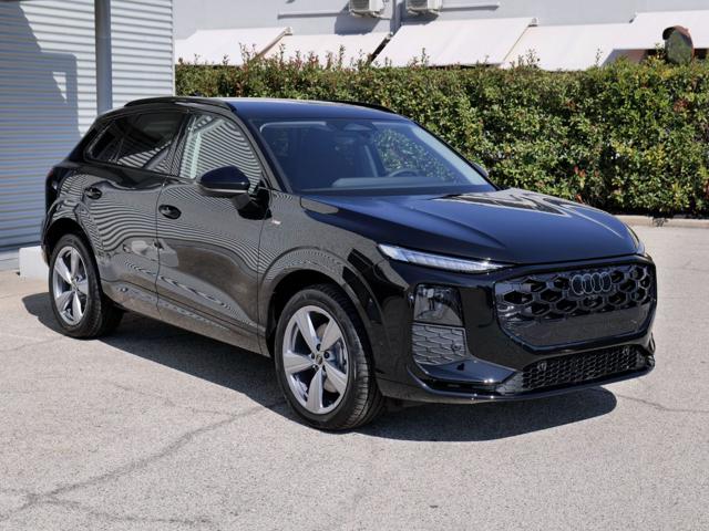 Audi Q3 NEW 2.0 Tdi 150cv S-tronic S-line edition - foto 4 di 4