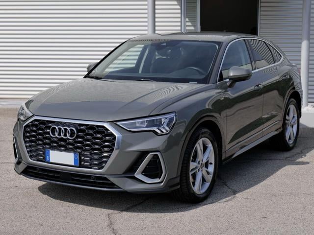 Audi Q3 Sportback 2.0 (35) Tdi 150cv S-tronic S-line ed., del 2023, 79.000 km, in vendita a Civita Castellana (VT)
