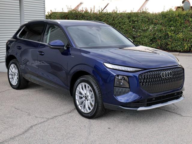 Audi Q3 1.5 e-hybrid 272cv S-tronic Business Advanced - foto 4 di 4