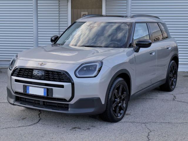 MINI Mini Countryman D Favoured aut., del 2024, 23.000 km, in vendita a Civita Castellana (VT)