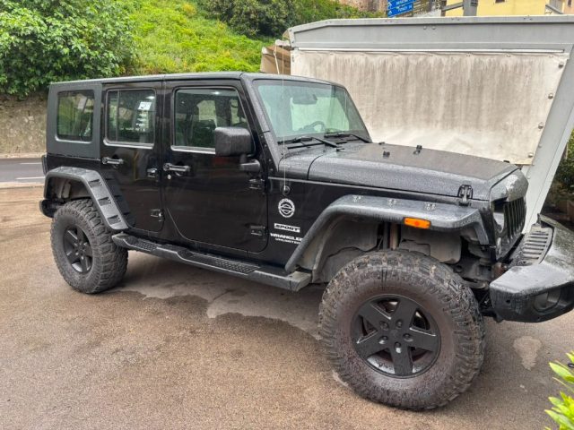 Jeep Wrangler 2.8 CRD DPF Rubicon JK usato a ITRI
