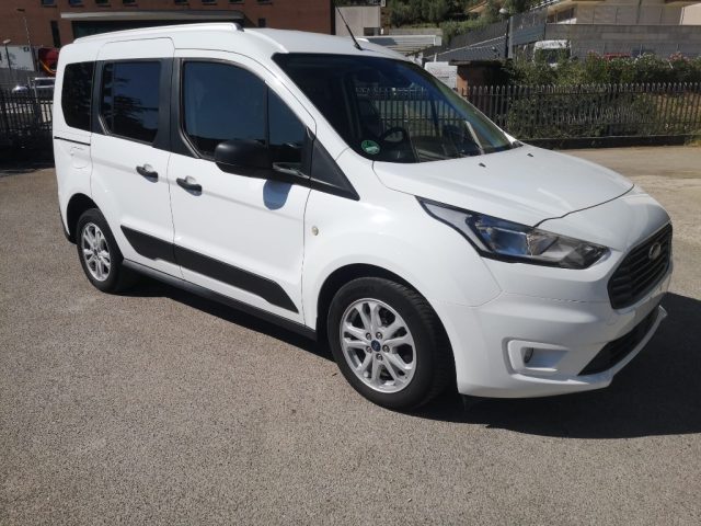 Ford Tourneo Connect 1.5 TDCi 101 CV Titanium - foto 3 di 4