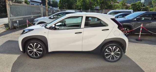 Toyota Aygo X 1.0 VVT-i 72 CV 5 porte Active - foto 2 di 20
