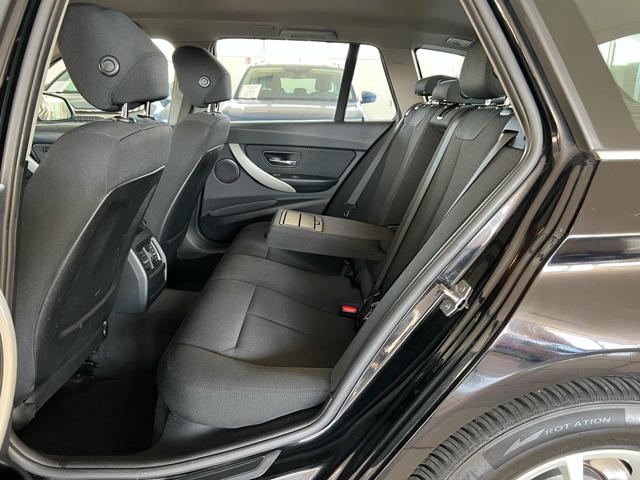 BMW 318 d Touring Business aut., del 2015, 120.000 km, in vendita a Stradella (PV)