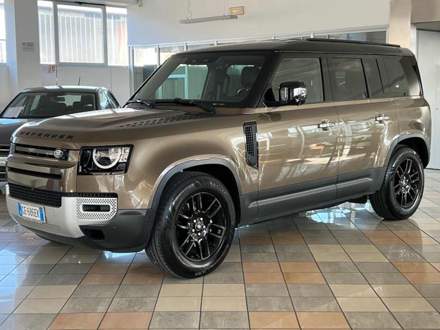 Land Rover Defender 110 3.0D I6 200 CV AWD Auto X-Dynamic SE AUTOCARRO - foto 1 di 4