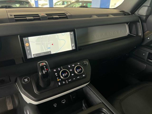 Land Rover Defender 110 3.0D I6 200 CV AWD Auto X-Dynamic SE AUTOCARRO usato a STRADELLA