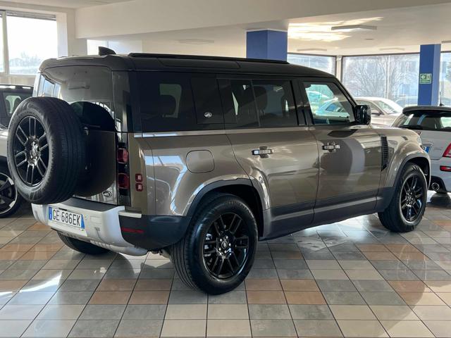 Land Rover Defender 110 3.0D I6 200 CV AWD Auto X-Dynamic SE AUTOCARRO - foto 4 di 4