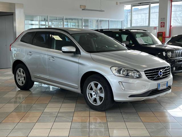 Volvo XC60 D4 Geartronic Business usato a STRADELLA