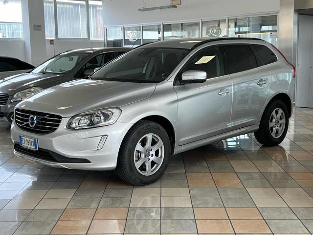 Volvo XC60 D4 Geartronic Business usato a STRADELLA