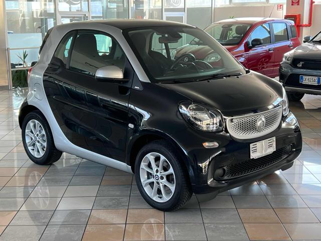 smart forTwo 90 0.9 Turbo Passion usato a STRADELLA