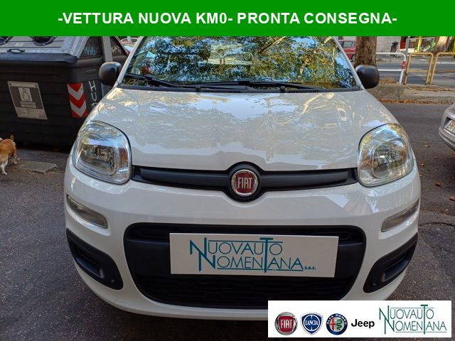 Fiat Panda Pandina 1.0 FireFly S&S Hybrid Icon Km0 km 0 a ROMA