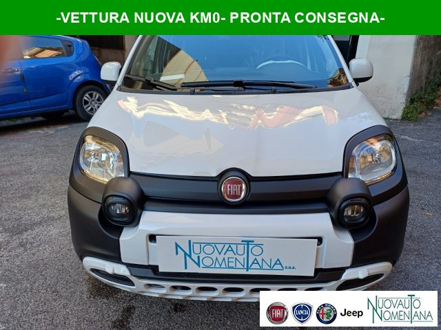 Fiat Panda Pandina Cross 1.0 FireFly Hybrid 5°P KM0 km 0 a ROMA