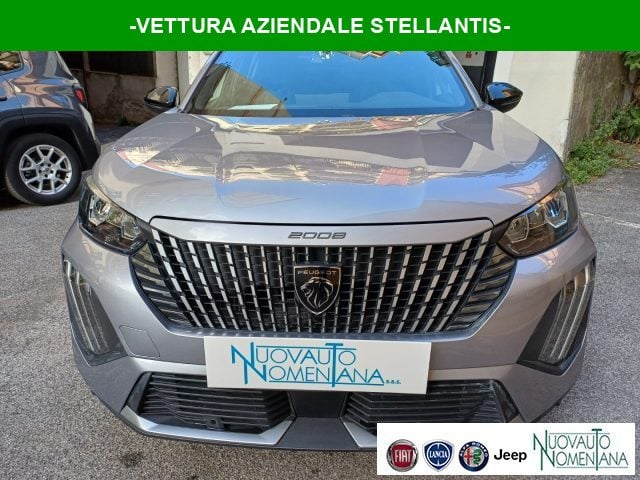 Peugeot 2008 PureTech 100 S&S Allure Aziendale Stellantis, del 2025, 26.100 km, in vendita a Roma (RM)