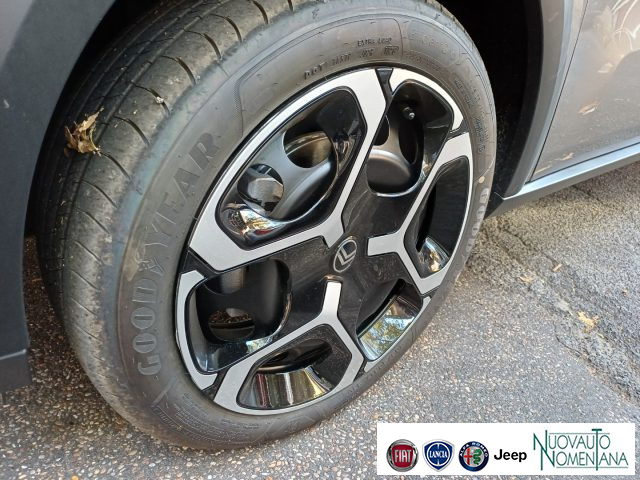 Citroen C3 1,2 PureTech 100 Plus Vettura Nuova Km0 - foto 3 di 24