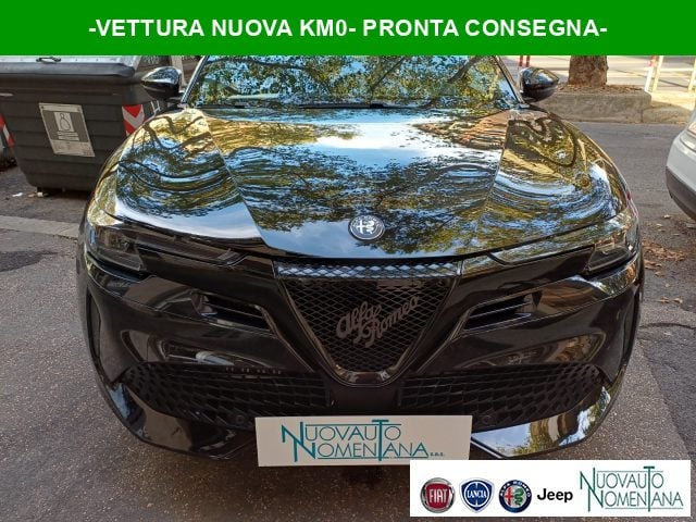 Alfa Romeo Junior 1.2 ibrida Ti 145cv edct6 Tetto Apribile KM0, del 2026, in vendita a Roma (RM)