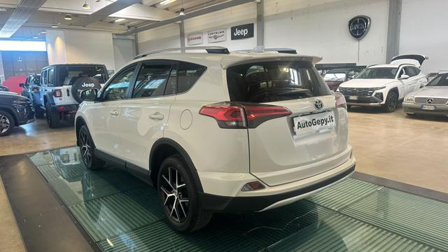 Toyota RAV 4 RAV4 2.0 D-4D 2WD Style - foto 4 di 4