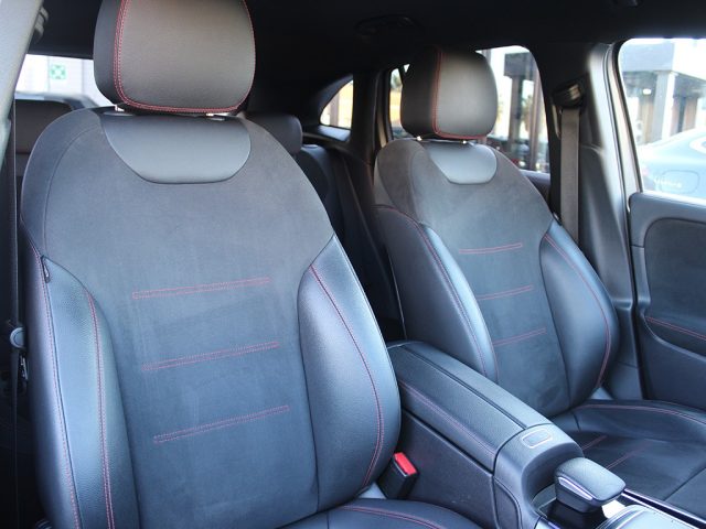 Mercedes-Benz GLA 200 d Automatic Premium usato a CIVITAVECCHIA