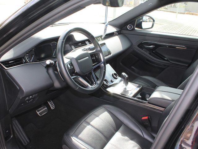 Land Rover Range Rover Evoque 2.0D I4 163 CV AWD Auto R-Dynamic HSE usato a CIVITAVECCHIA