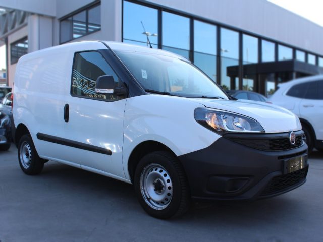 Fiat Doblo 1.3 MJT S&S Cargo AUTOCARRO +IVA usato a CIVITAVECCHIA