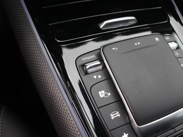 Mercedes-Benz B 250 e hybrid EQ Sport Plus usato a CIVITAVECCHIA