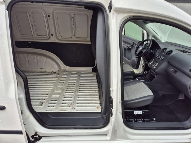 Volkswagen Caddy 1.6 DIESEL CAMBIO AUTOMATICO, del 2012, 280.000 km, in vendita a Lecco (LC)