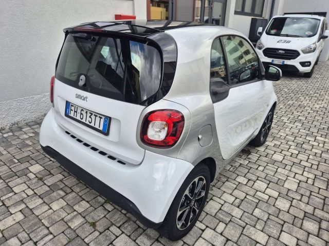 smart forTwo Fortwo 1.0 Passion 71cv twinamic - foto 3 di 4