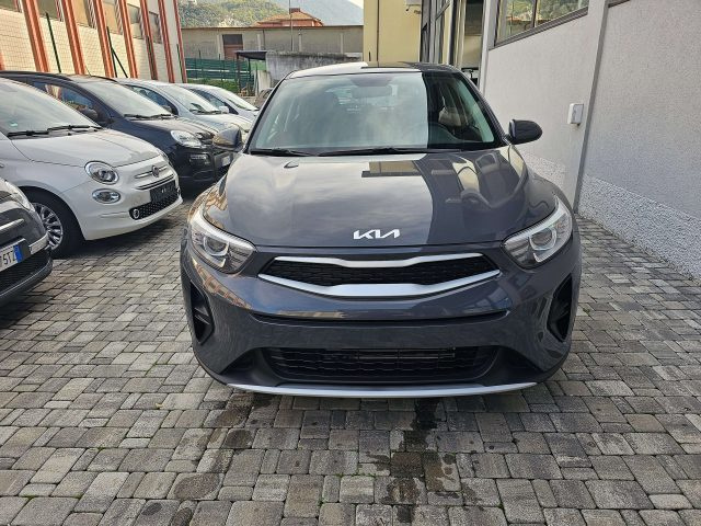 Kia Stonic 1.2 DPI URBAN - foto 2 di 4