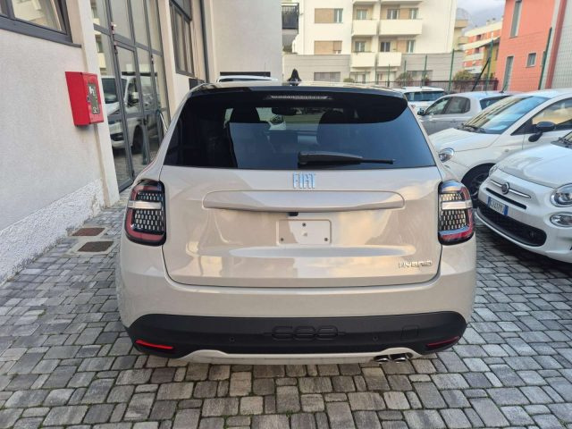 Fiat 600 600 1.2 hybrid La Prima 145cv CAMBIO AUTOM km 0 a LECCO