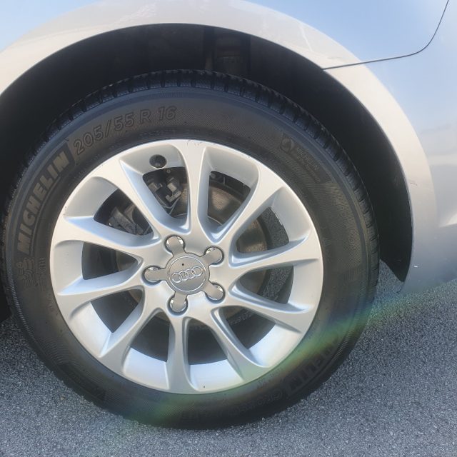 Audi A3 SPB 1.6 TDI ultra Attraction - foto 4 di 4