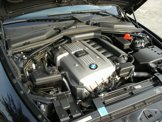 BMW 630 CI " COUPE' " CAMBIO AUTOMATICO, del 2005, 41.500 km, in vendita a Sandrigo (VI)