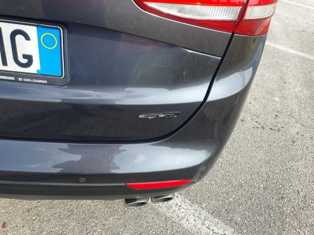 Kia cee'd 1.6 CRDi 110 CV SW GT Line - foto 4 di 9