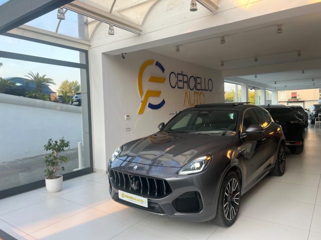 Maserati Grecale MHEV 300 CV AWD GT tetto panoramico da?549,00 - foto 3 di 4