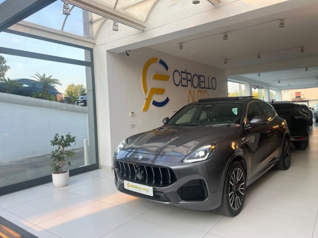 Maserati Grecale MHEV 300 CV AWD GT tetto panoramico da?549,00 - foto 4 di 4