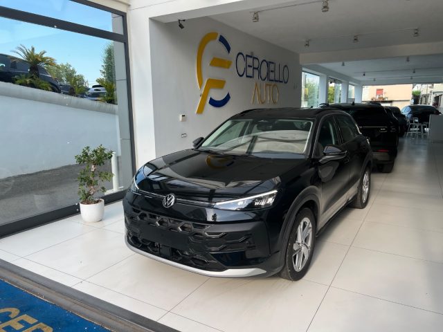 Volkswagen T-Roc 1.5 eTSI ACT 150 CV DSG Life tua da ?349,00 mensil - foto 2 di 4