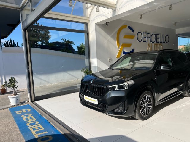 BMW iX1 sDrive 18d Msport tua da e429,00 - foto 3 di 4