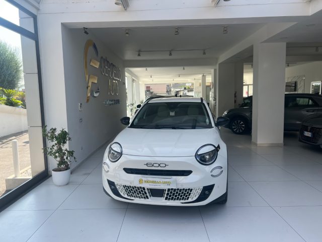 Fiat 600 Hybrid 145 CV DCT MHEV La Prima II da ?279,00 mens - foto 2 di 4