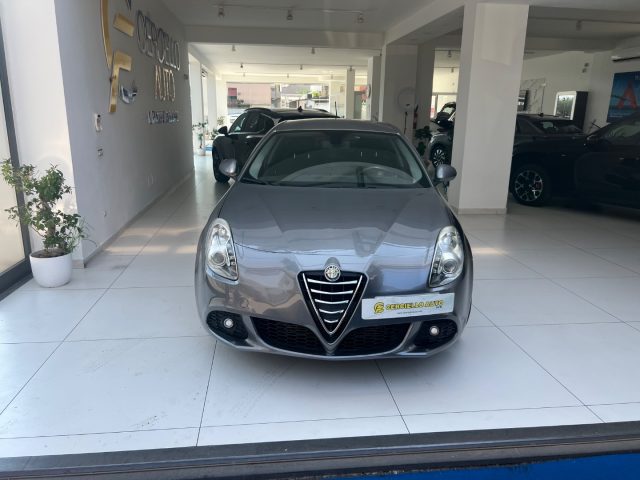 Alfa Romeo Giulietta 1.6 105CV Distinctive usato a SOMMA VESUVIANA