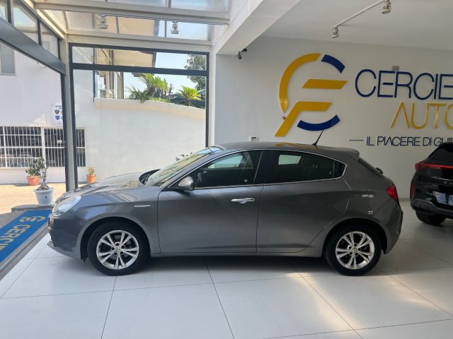 Alfa Romeo Giulietta 1.6 105CV Distinctive - foto 3 di 4