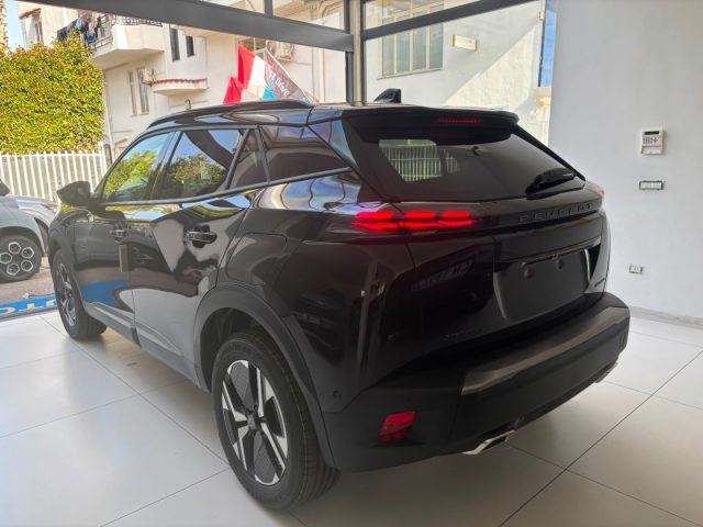 Peugeot 2008 Hybrid 145 e-DCS6 GT - foto 3 di 4