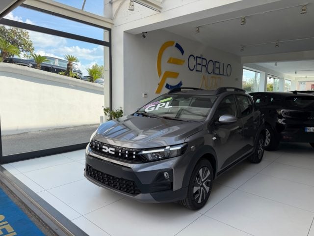 Dacia Sandero Stepway Eco-G 120 CV auto Expression tua da ?210,0 - foto 2 di 4